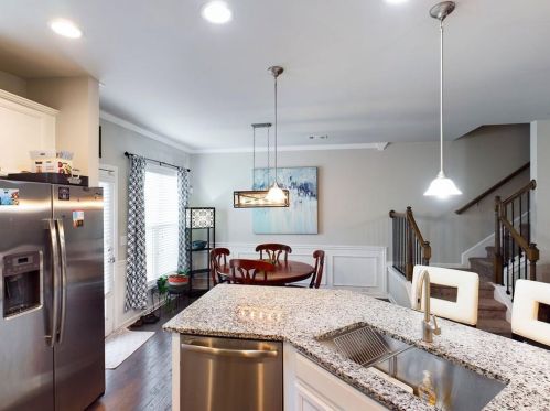 7071 Elmwood Ridge Ct, Atlanta GA  30340-1863 exterior