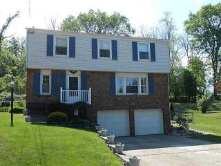 93 Royal Oak Dr, Washington, PA 15301-5773