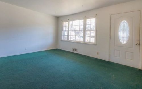 172 Kevin Ct, Atlanta, GA 30311-1105