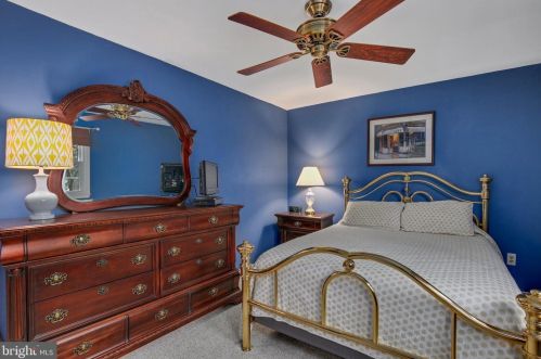 176 Berrywood Dr, Severna Park MD 21146-2033 exterior