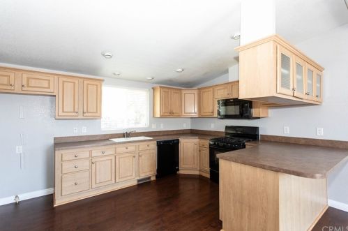 27060 Avenida Del Oro, Temecula, CA