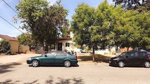 721 20th St, Lake Nacimiento, CA 93446-1661