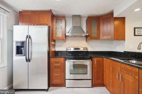 2831 Shepperton Ter, Silver Spring, MD 20904-6713