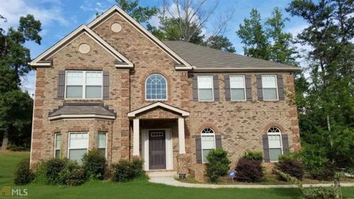 2102 Fort Trl, Morrow, GA 30260-1385