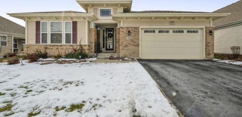 3736 Chesapeake Ln, Naperville, IL 60564-2006