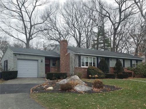 5 Roger Rd, Providence, RI 02919-2248