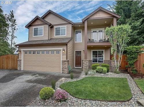 3099 Albus Ct, Interlachen, OR 97024-6704
