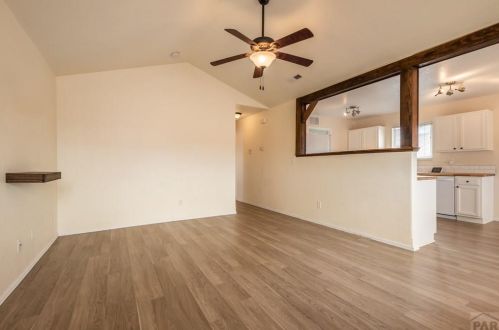 946 Palomar Dr, Pueblo CO  81007-2641 exterior