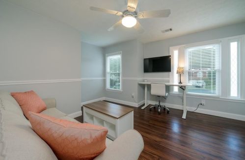 2890 Abbotts Pointe Dr, Duluth GA  30097-2166 exterior