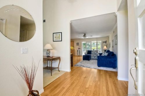 3605 Ames Pl, Carlsbad, CA 92010-2120