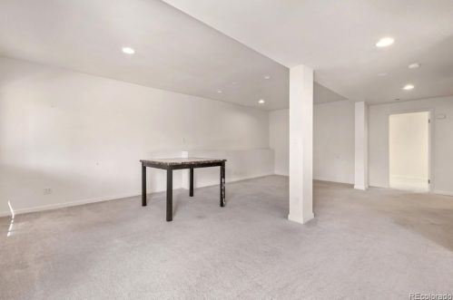 21582 Omaha Ave, Parker CO 80138-7238 exterior