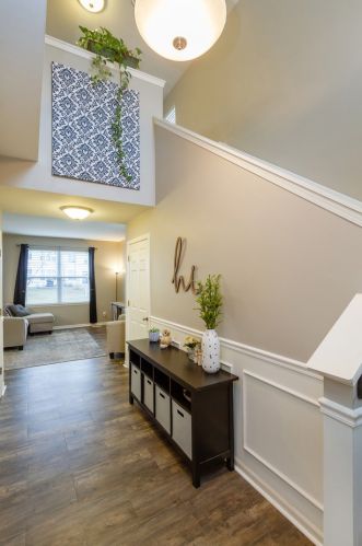 1291 Newport Cir, Pingree Grove, IL 60140-2070