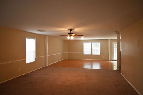 2025 Vanamen Ct, Conroe TX  77304-1613 exterior
