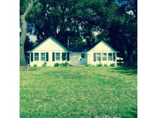 3420 Major Ave, Minneapolis MN  55422-2859 exterior
