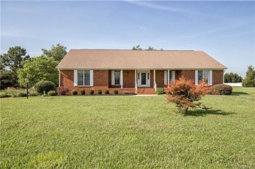2310 Graceland Dr, Powhatan, VA 23139-7828