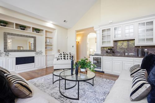 307 Verano Dr, Los Altos CA 94022-2345 exterior