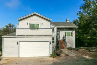 11594 Madrone Ct, Auburn, CA 95602-8383