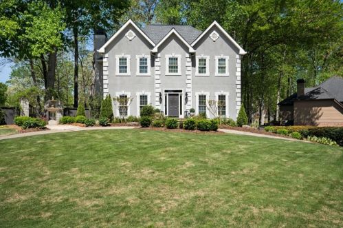 705 Robinson Farms Dr, Marietta, GA 30068-3278