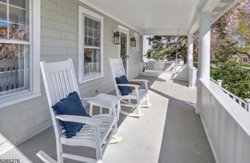 6 Hillcrest Ave, Gladstone, NJ 07934-2013