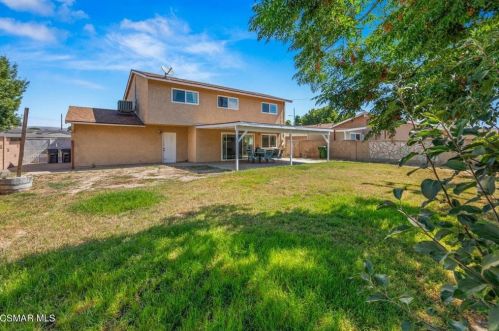 2272 Morley St, Simi Valley CA 93065-3631 exterior