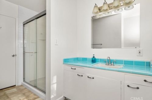 460 Cambridge St, Orange CA  92866-1150 exterior
