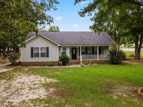 610 Finch Ct, Lugoff, SC 29078-8877