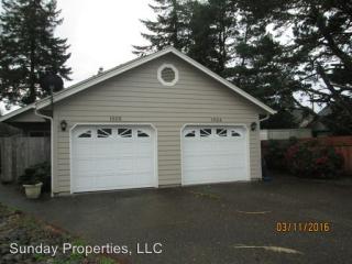 1926 30th St, Florence OR  97439-9710 exterior