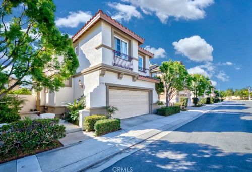 1760 Taylor Ln, Placentia, CA 92870-8426