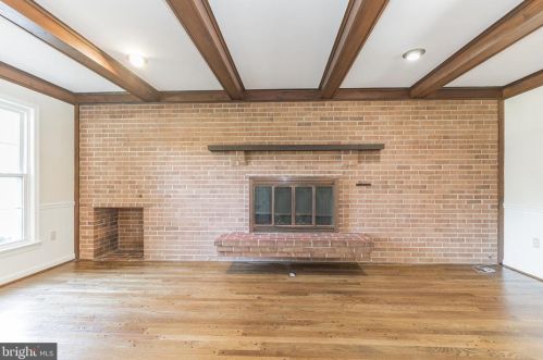 13825 Gate Dr, Silver Spring MD 20906-2208 exterior