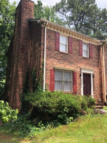 4431 Village Square Ln, Stone Mountain, GA 30083-7313