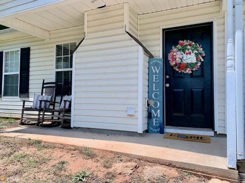 225 Georgia Belle Dr, Jefferson, GA 30549-1499