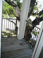 2907 Clay St, Houston TX  77003-4623 exterior