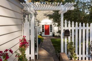 681 Woodmont Ave, Berkeley, CA 94708-1235