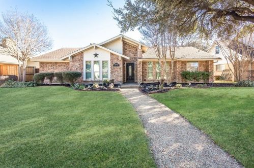 6008 Daven Oaks Dr, Dallas, TX 75248-2119