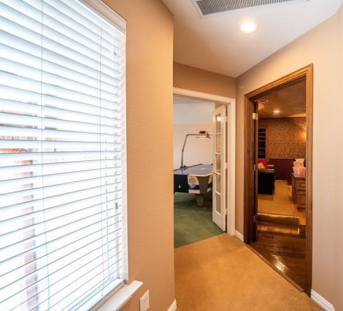 3609 Cimarron Dr, Carrollton TX 75007-6304 exterior