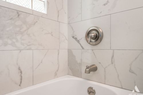 5801 Holmes Ave, Willowbrook IL  60514-1723 exterior