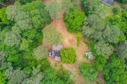 2210 Black Shoals Rd, Conyers GA  30012-1804 exterior