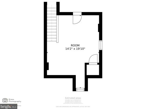 31 Mary St, Lancaster PA  17603-3330 exterior