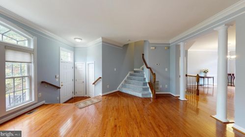 6679 Debra Lu Way, Springfield VA  22150-7815 exterior