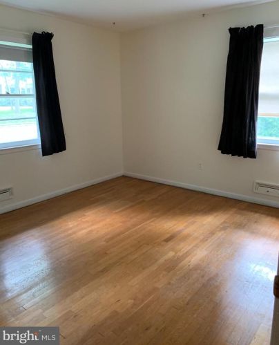 90 Woodside Ln, Princeton NJ  08540-5426 exterior