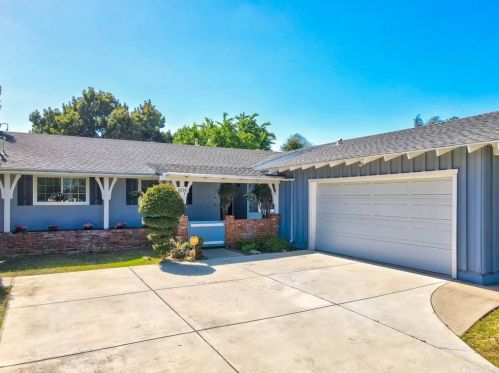 4336 Charger Blvd, San Diego, CA 92117-4241