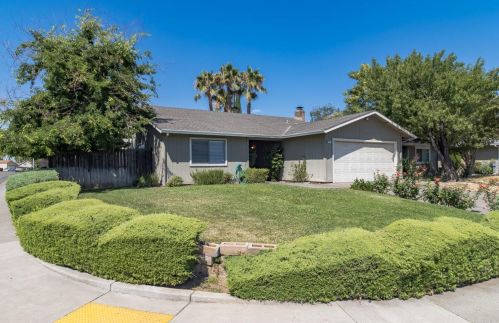 8001 Ramblewood Way, Citrus Heights, CA 95621-1028