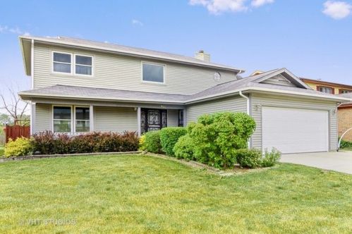 721 Eastchester Rd, Wheeling, IL 60090-7311