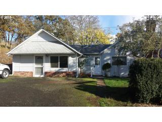 1914 Oswego Ave, Roseburg, OR 97470-3563