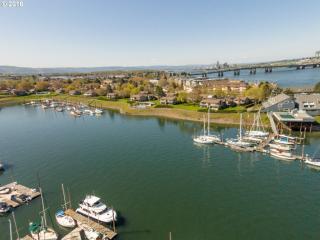 300 Hayden Bay Dr, Portland, OR 97217-7998