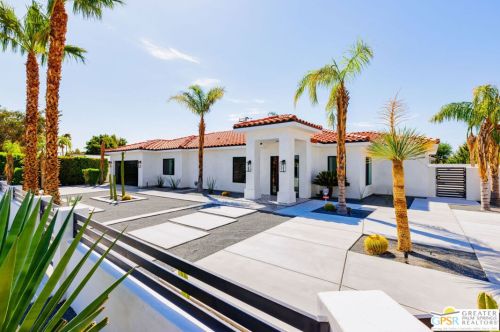 2105 Francis Dr, Palm Springs, CA 92262-2553