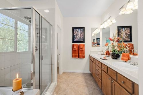 196 Vintage, Irvine CA  92620-2864 exterior