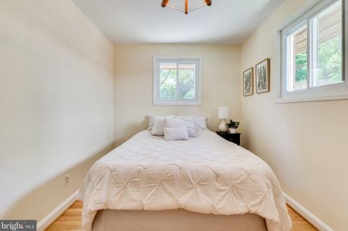 10408 Insley St, Silver Spring MD 20902-4936 exterior