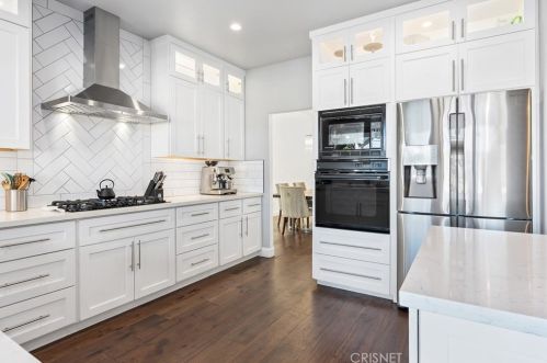 1349 Fitzgerald Rd, Simi Valley CA  93065-4480 exterior