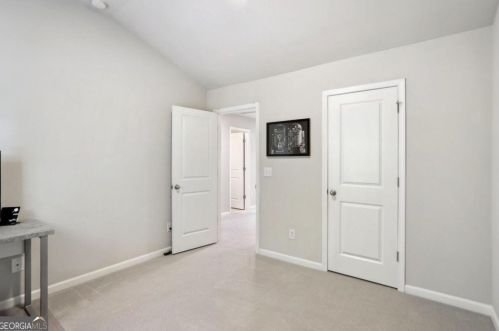 7021 Kingswood Run Dr, Atlanta GA  30340-1865 exterior